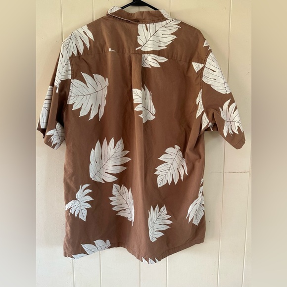 Sig Zane Buttondown Aloha Shirt - Picture 2 of 3